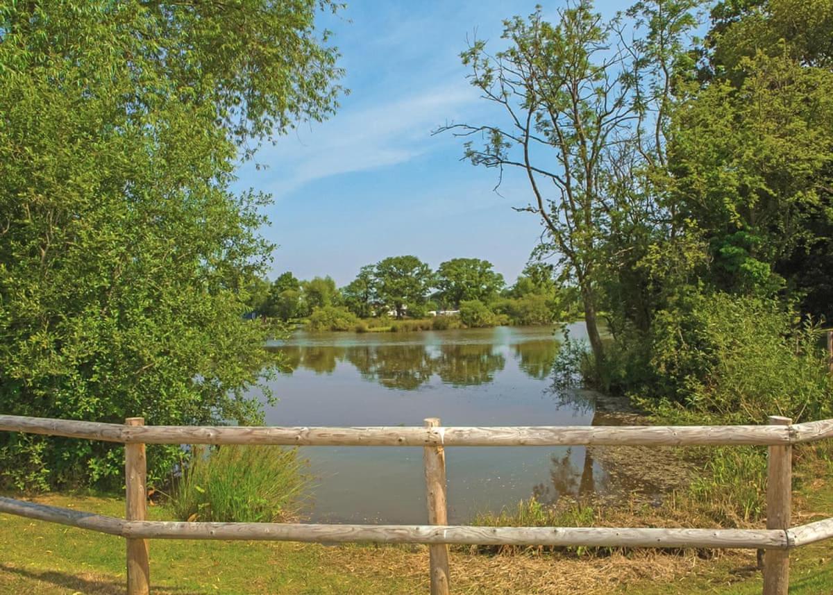 Wigmore Lakes Lodges Cardeston Extérieur photo